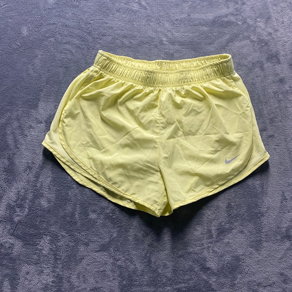 Nike Dri-FIT Tempo Running Shorts Womens Medium Yellow CU8890-706